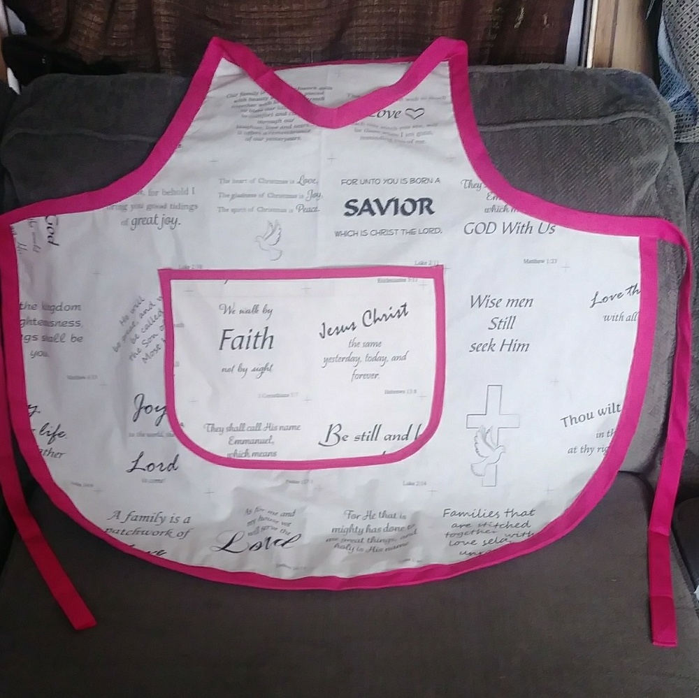 Aprons ect. - Picture 2 of 2